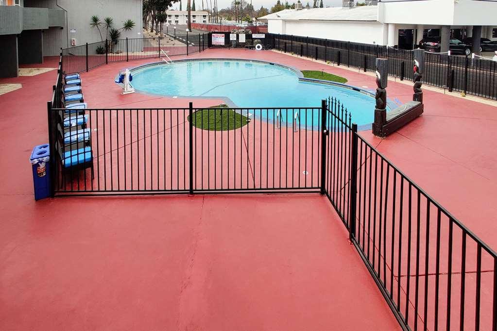 فندق Clarion Pointe Fresno Near Yosemite المرافق الصورة