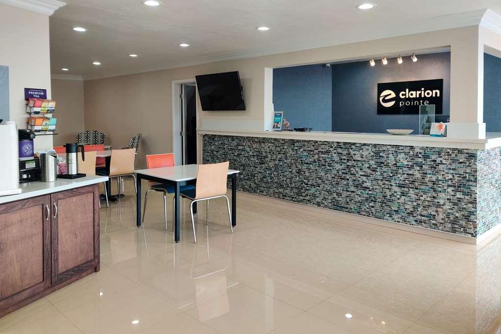 فندق Clarion Pointe Fresno Near Yosemite المظهر الداخلي الصورة